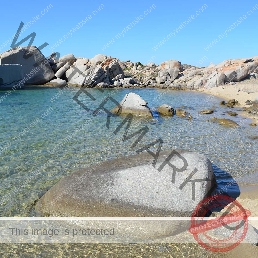 MAGNIFIQUE PLAGE DE L’ÎLE LAVEZZI